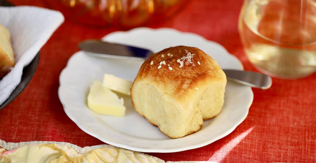 Small Batch White Dinner Rolls Recipe