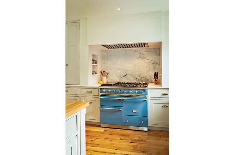 A blue AGA stove was a must-have for the owners.